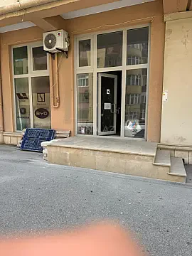 Kirayə verilir obyekt 110 m² — Bakı, İnşaatçılar 110.00 m²