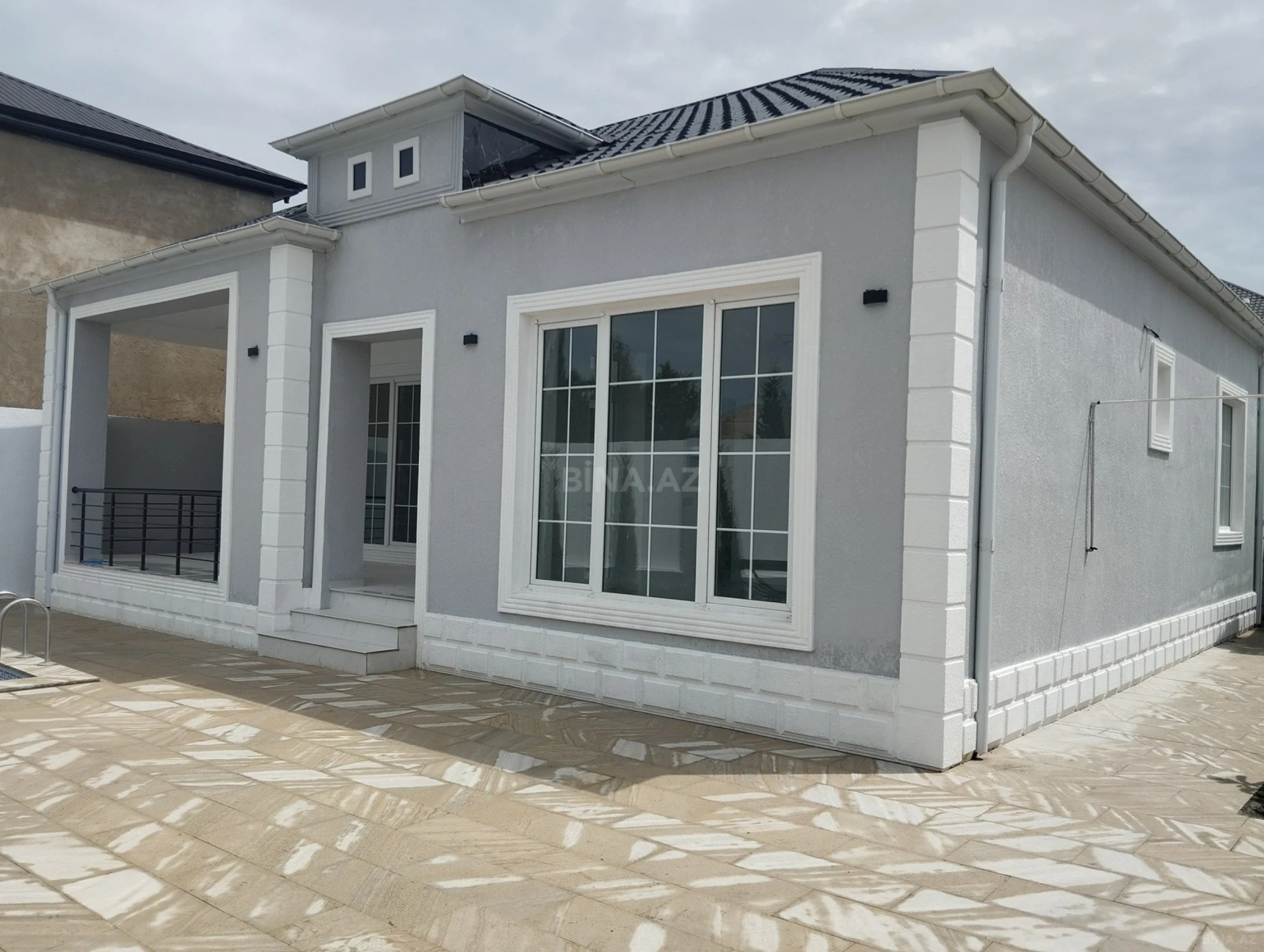 Satılır 4 otaqlı həyət evi 135 m²