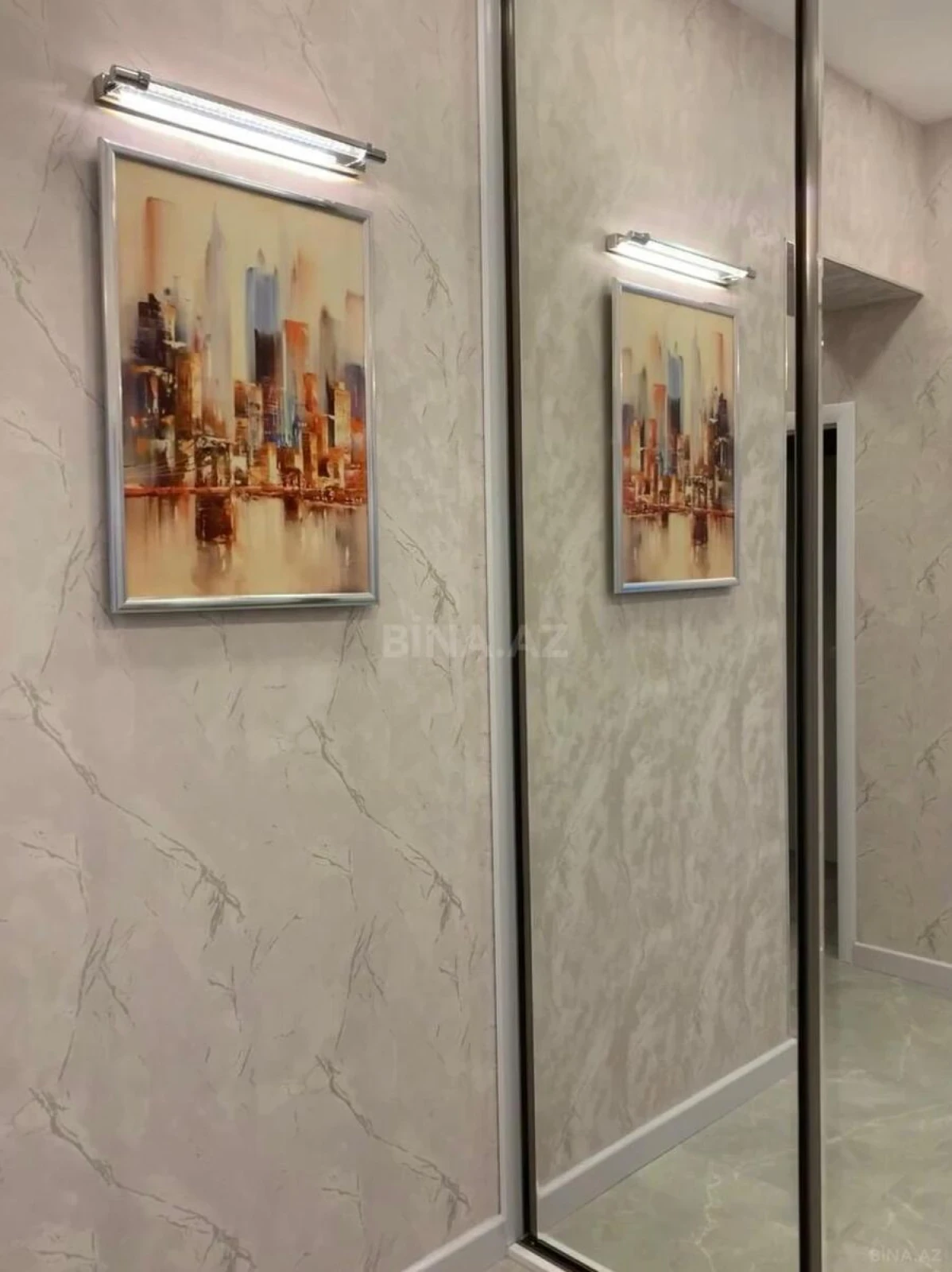 Kirayə verilir 2 otaqlı mənzil 75 m²