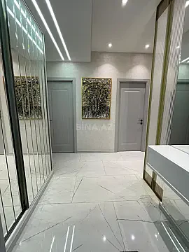 Satılır 2 otaqlı mənzil 70 m²