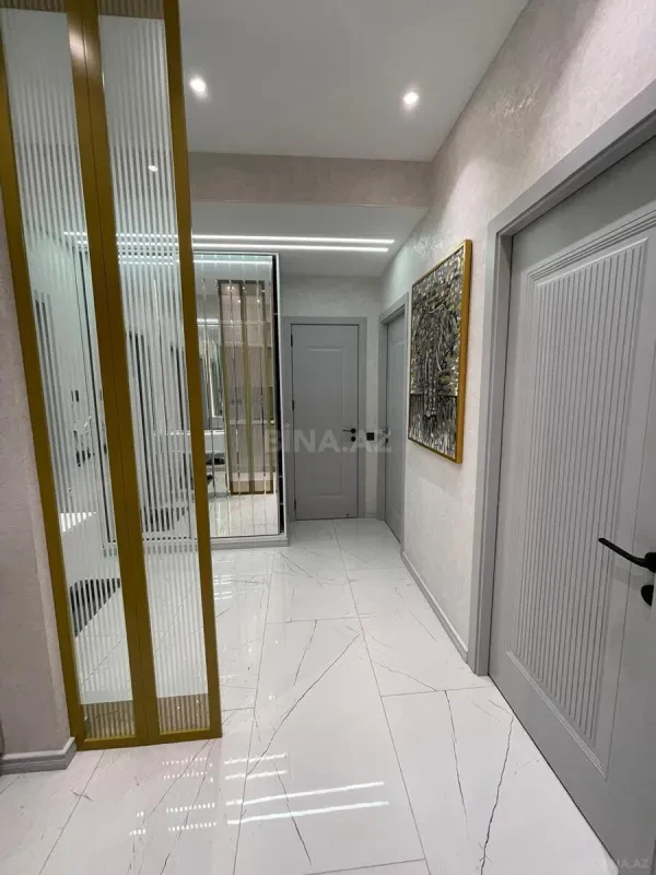Satılır 2 otaqlı mənzil 70 m²