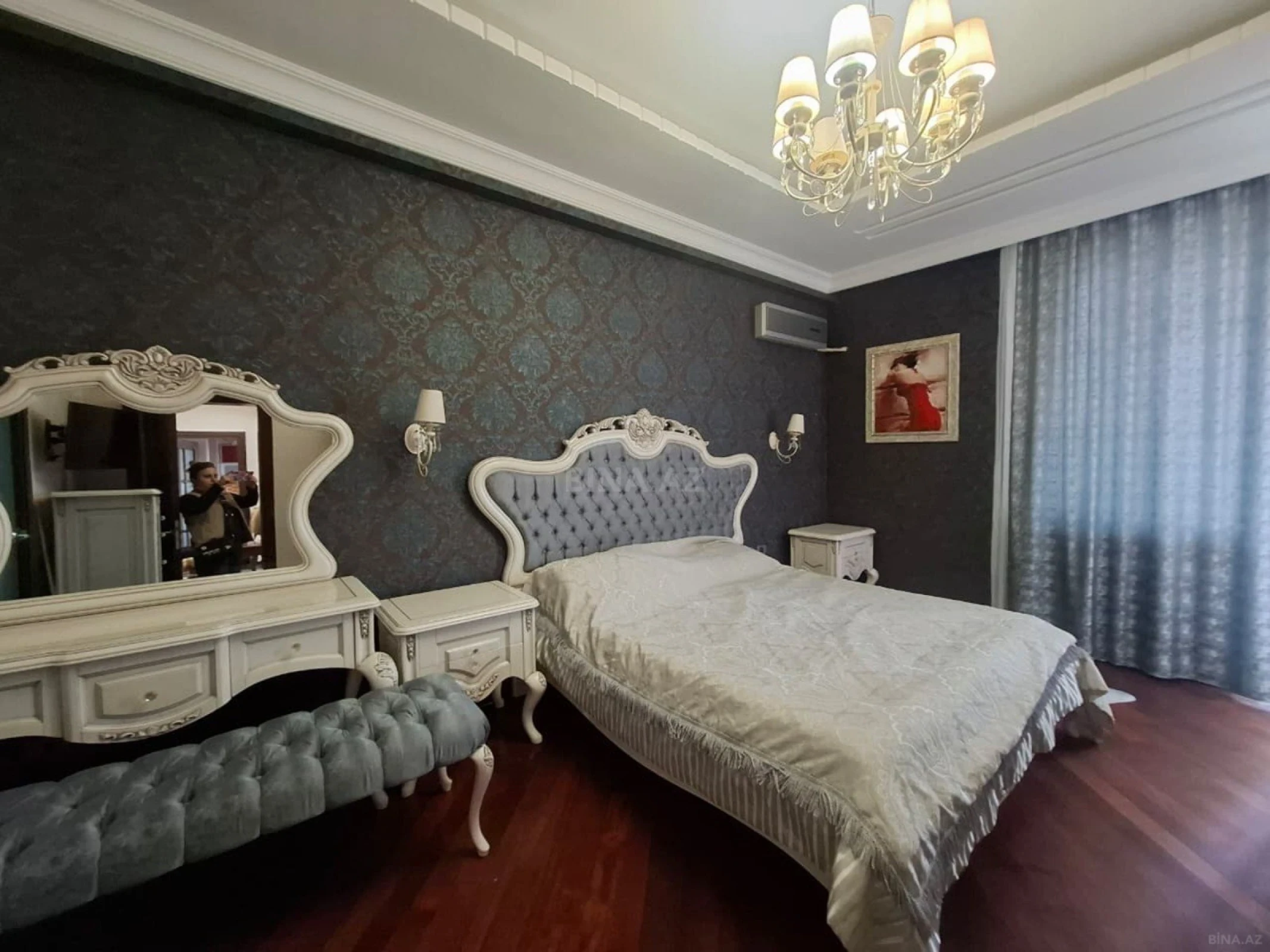 Kirayə verilir 3 otaqlı mənzil 172 m²