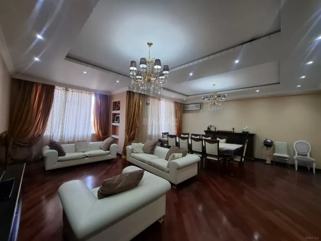 Kirayə verilir 3 otaqlı mənzil 172 m²