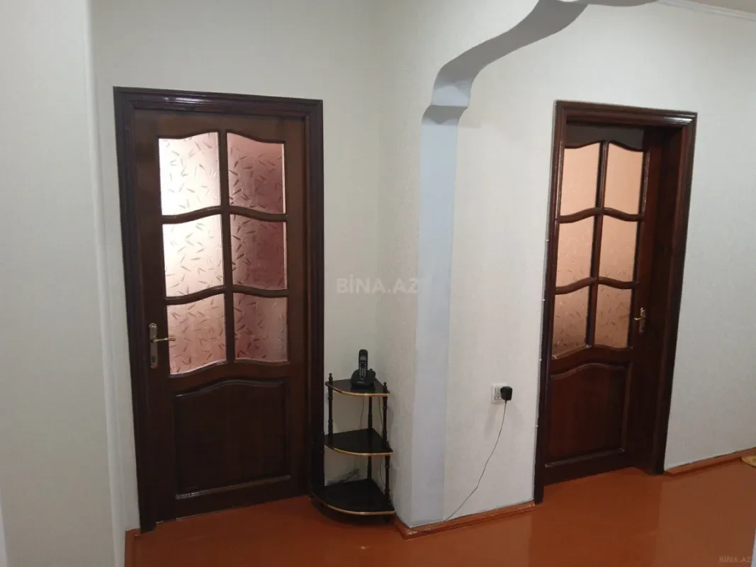 Satılır 4 otaqlı mənzil 104 m²