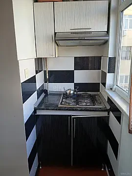 Satılır 4 otaqlı mənzil 104 m²