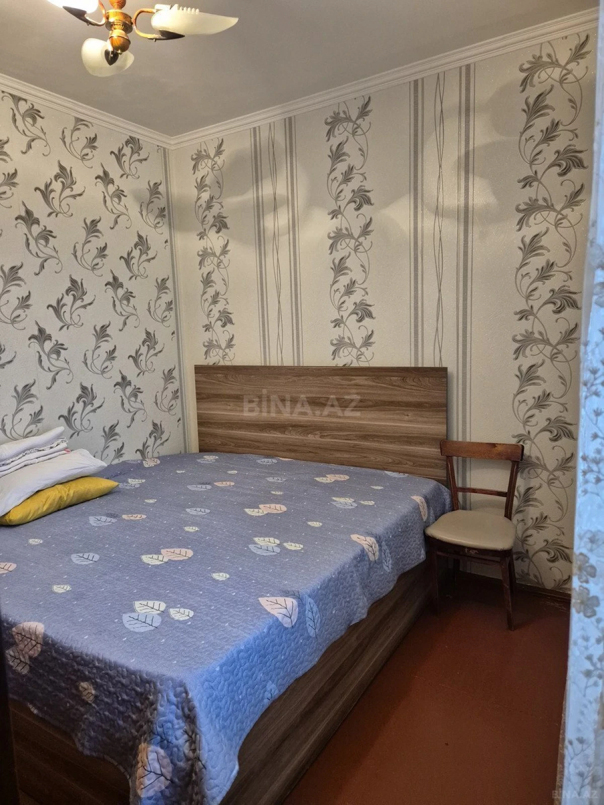 Satılır 4 otaqlı mənzil 104 m²