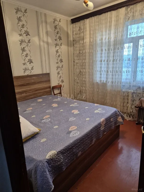 Satılır 4 otaqlı mənzil 104 m²