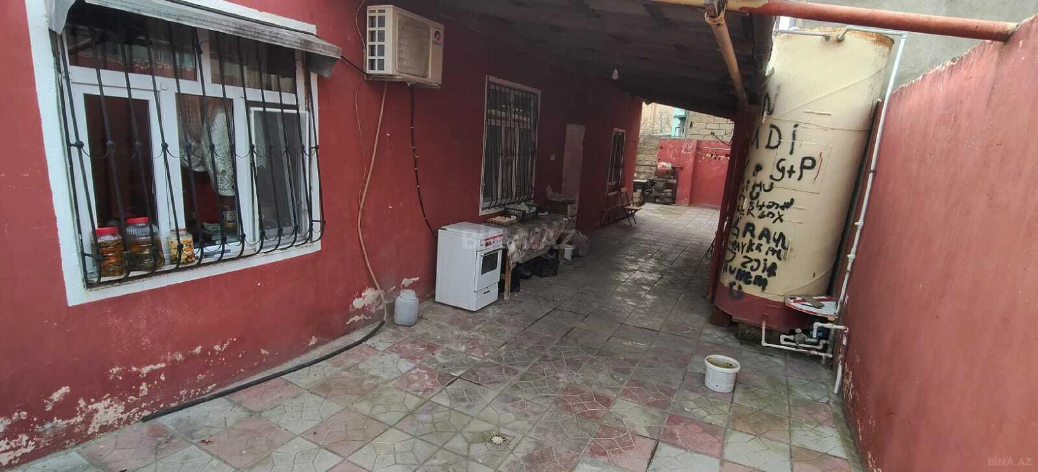 Satılır 4 otaqlı həyət evi 120 m²
