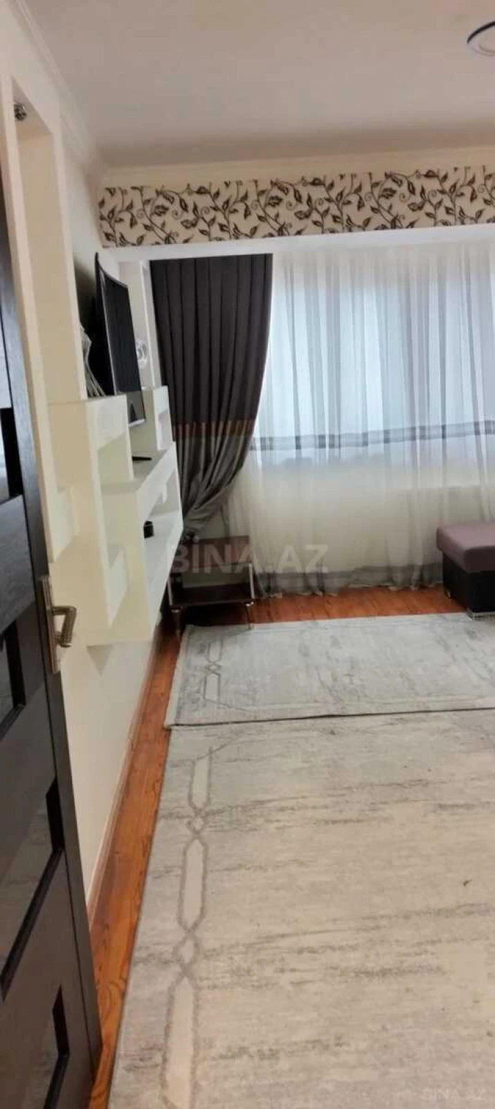 Kirayə verilir 2 otaqlı mənzil 50 m²