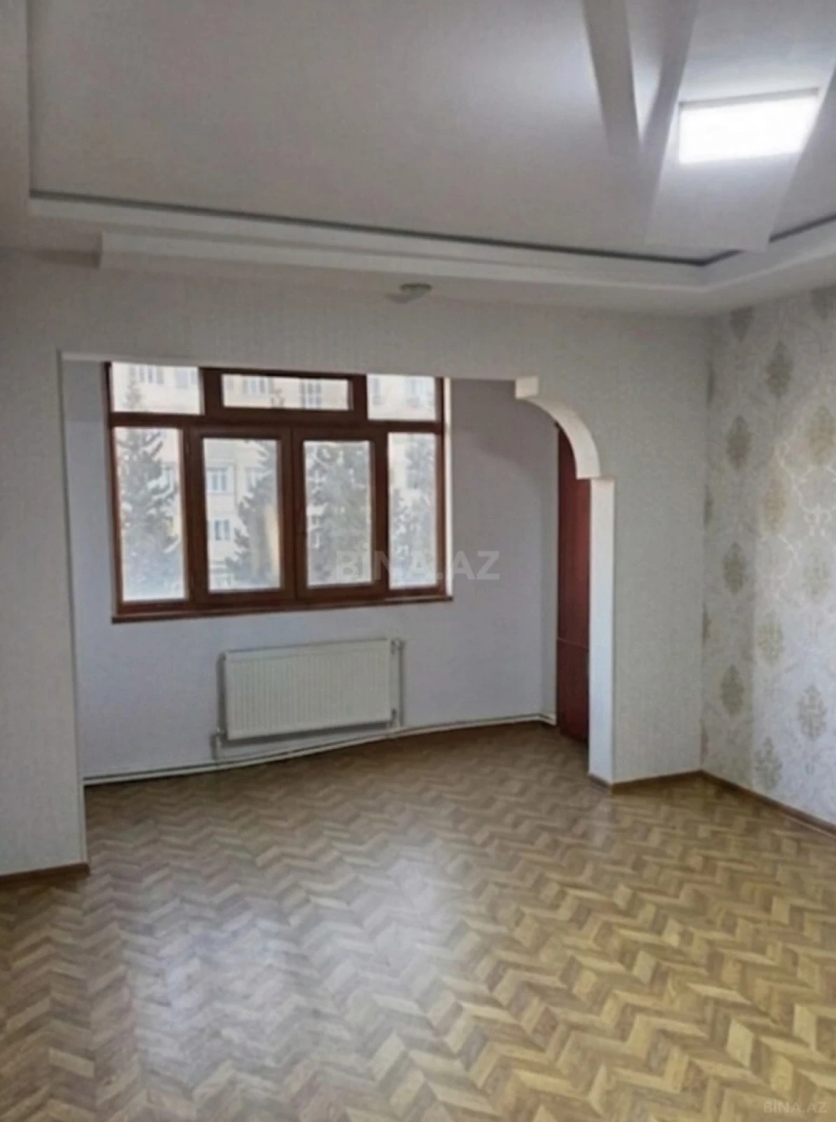 Satılır 4 otaqlı mənzil 90 m²