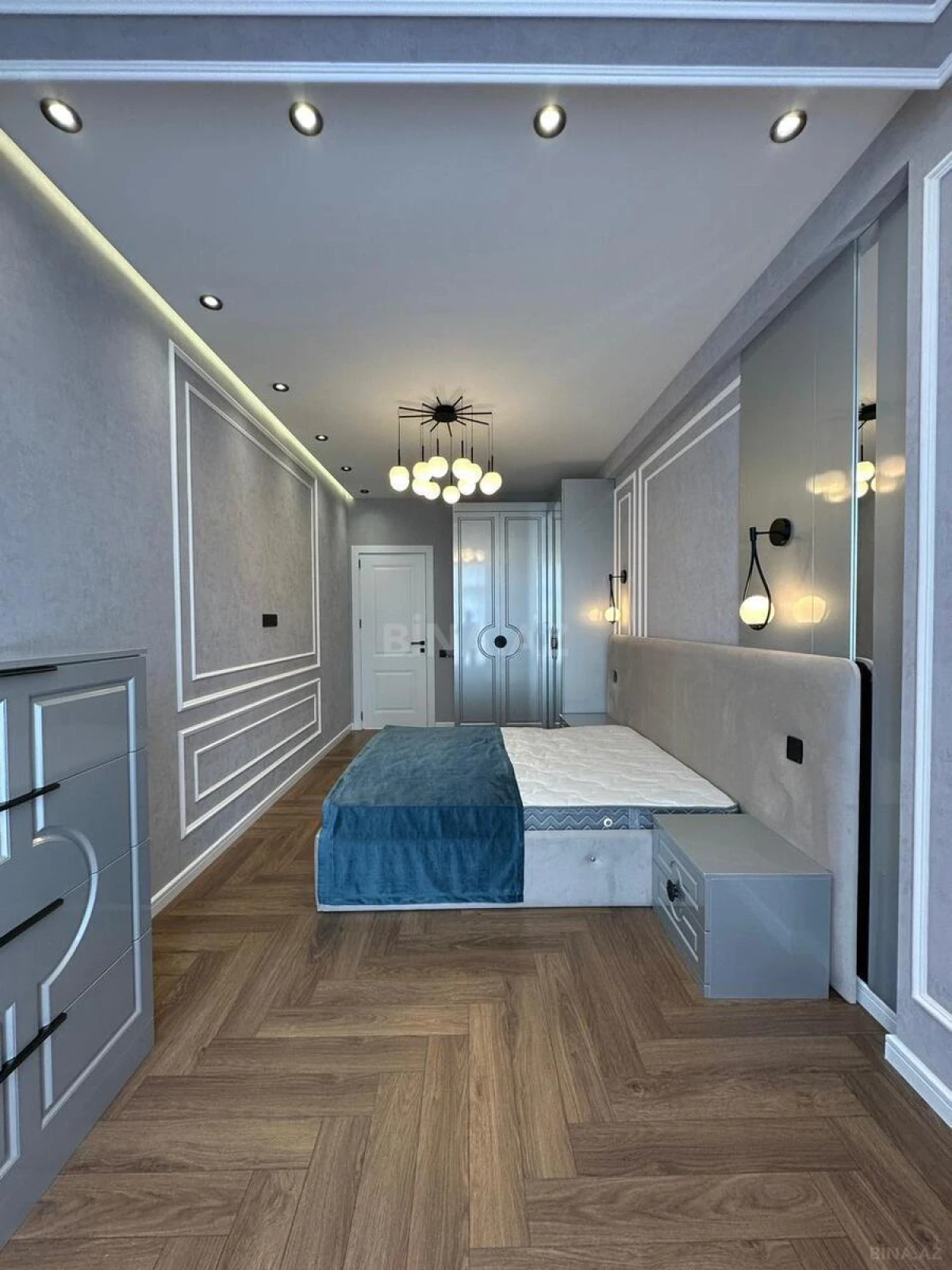 Satılır 3 otaqlı mənzil 98 m²