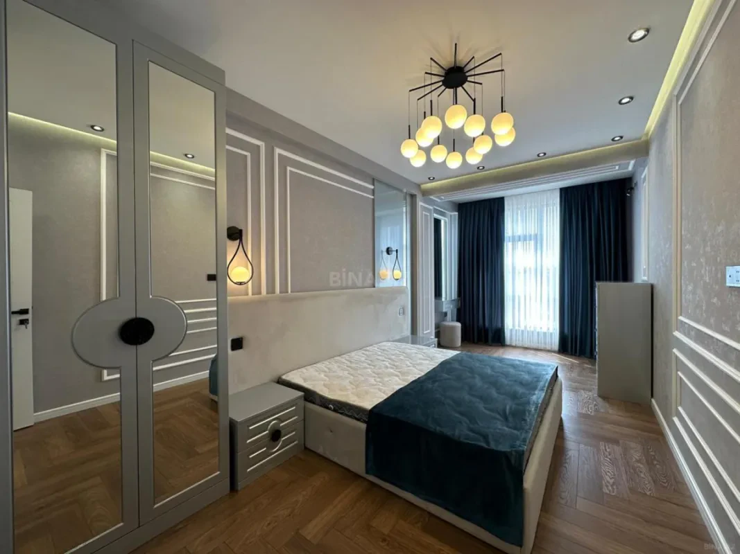Satılır 3 otaqlı mənzil 98 m²