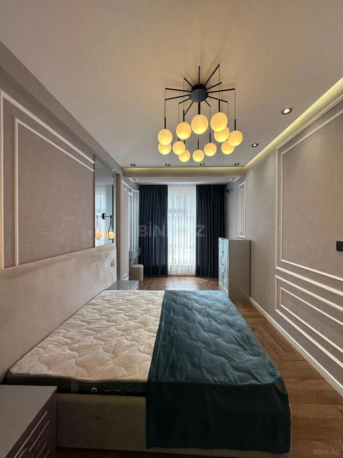 Satılır 3 otaqlı mənzil 98 m²