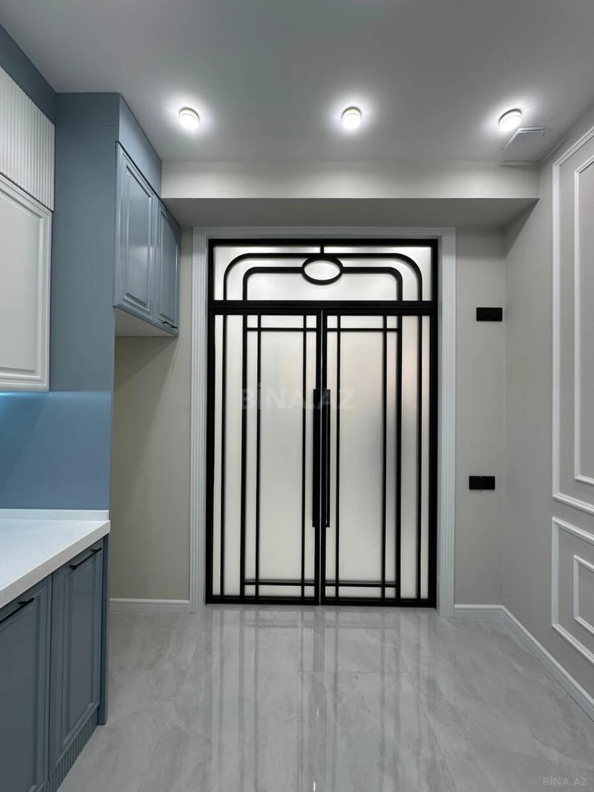 Satılır 3 otaqlı mənzil 98 m²