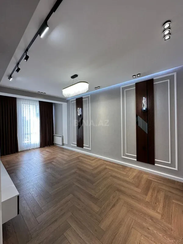 Satılır 3 otaqlı mənzil 98 m²