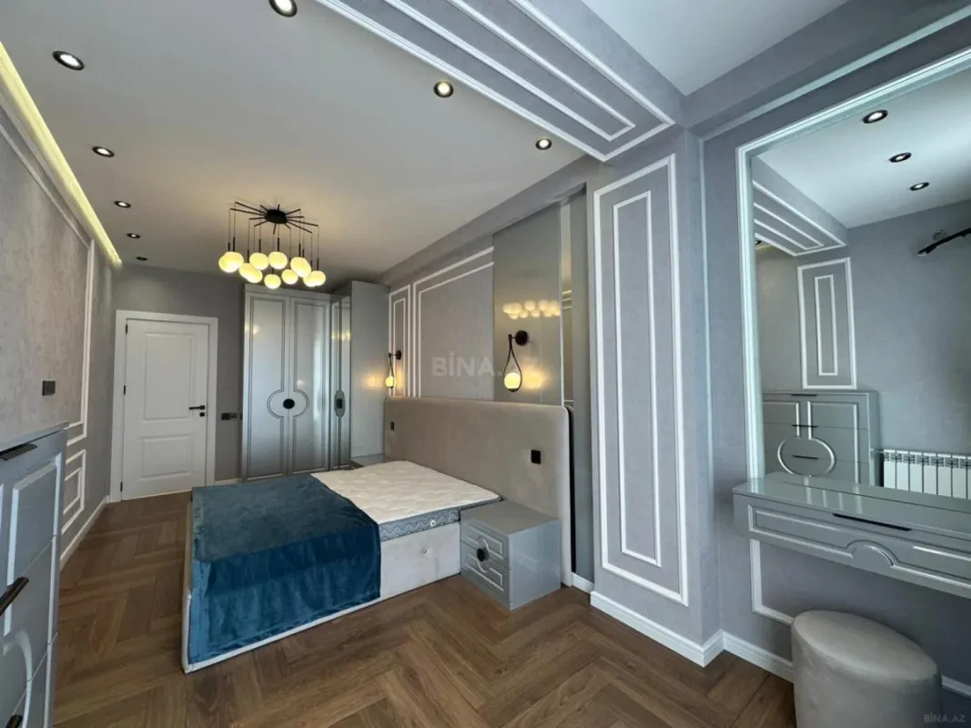 Satılır 3 otaqlı mənzil 98 m²