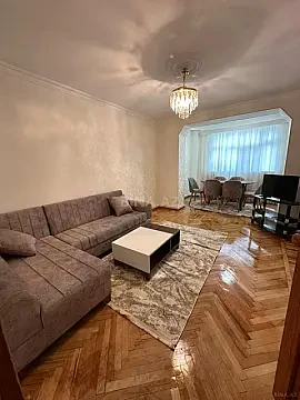 Kirayə verilir 2 otaqlı mənzil 75 m² — Bakı 2 otaq 75.00 m²