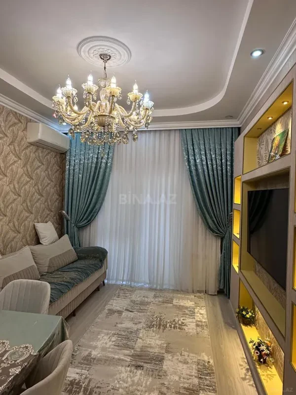 Kirayə verilir 2 otaqlı mənzil 60 m²