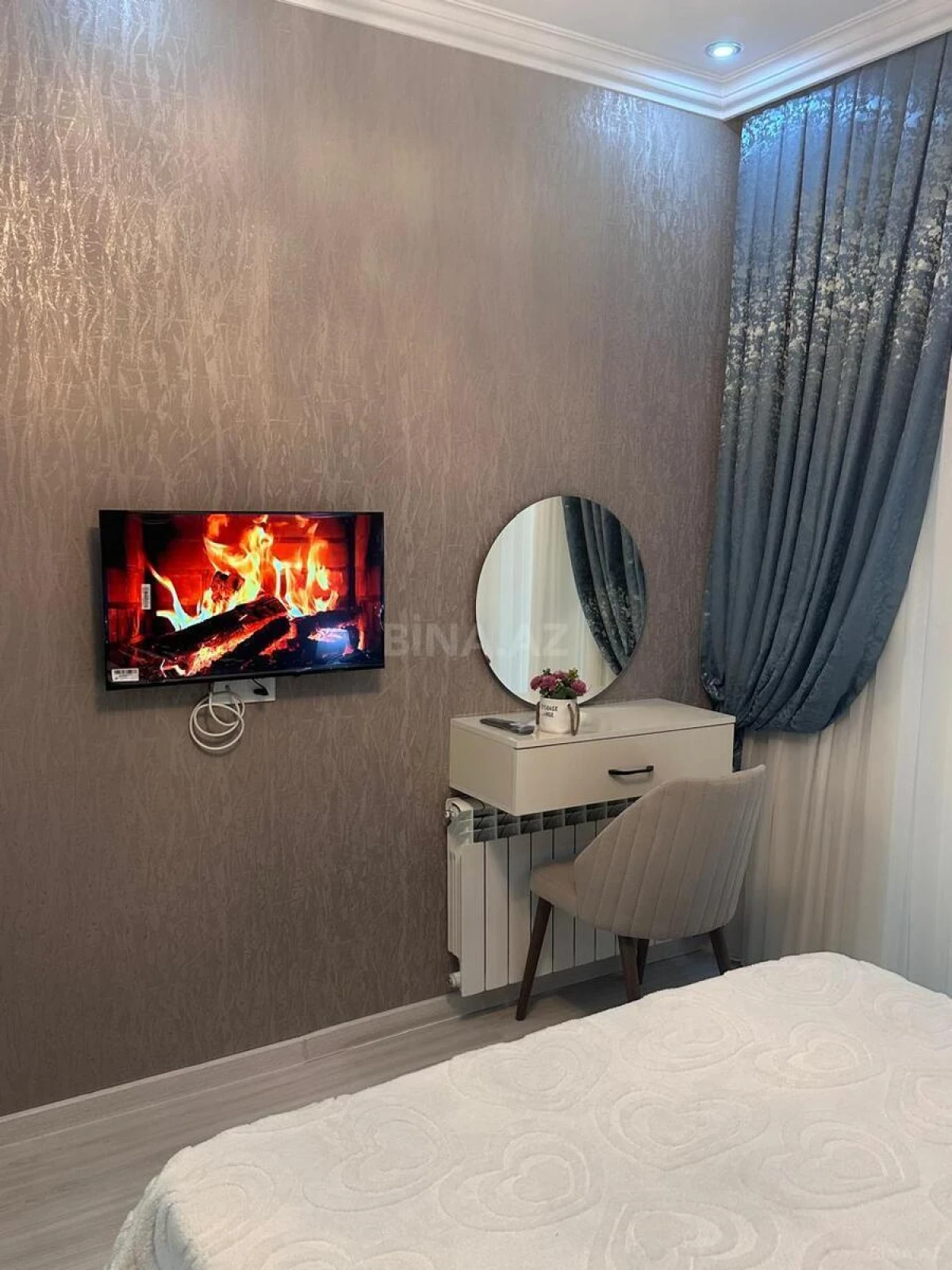 Kirayə verilir 2 otaqlı mənzil 60 m²