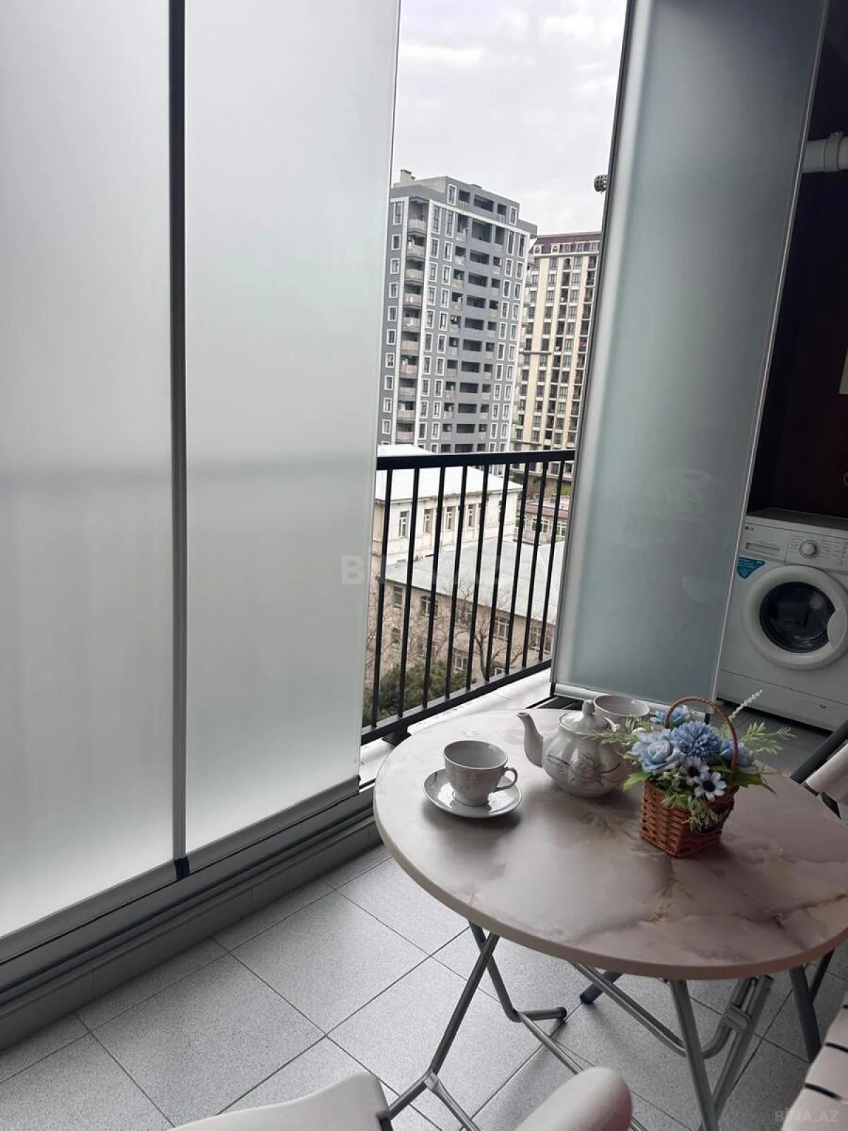 Kirayə verilir 2 otaqlı mənzil 60 m²