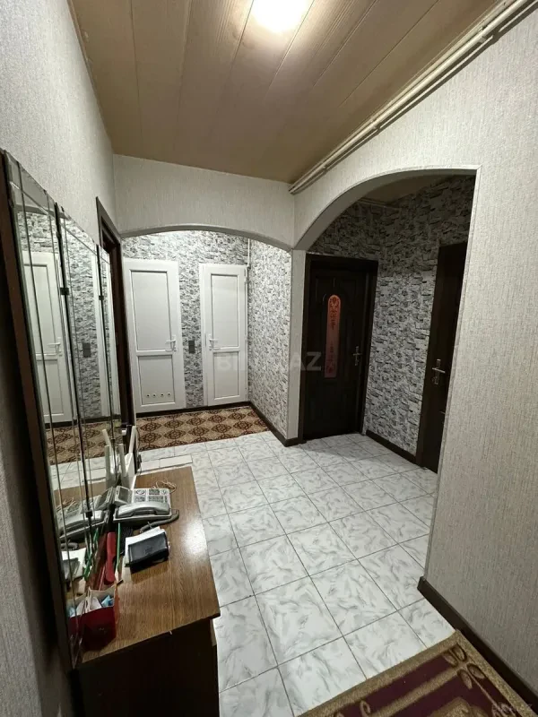 Satılır 3 otaqlı mənzil 75 m²