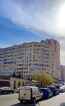 Satılır 5 otaqlı mənzil 200 m² — Bakı 5 otaq 200.00 m²