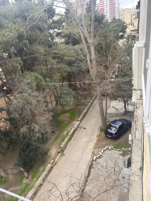 Satılır 2 otaqlı mənzil 55 m²