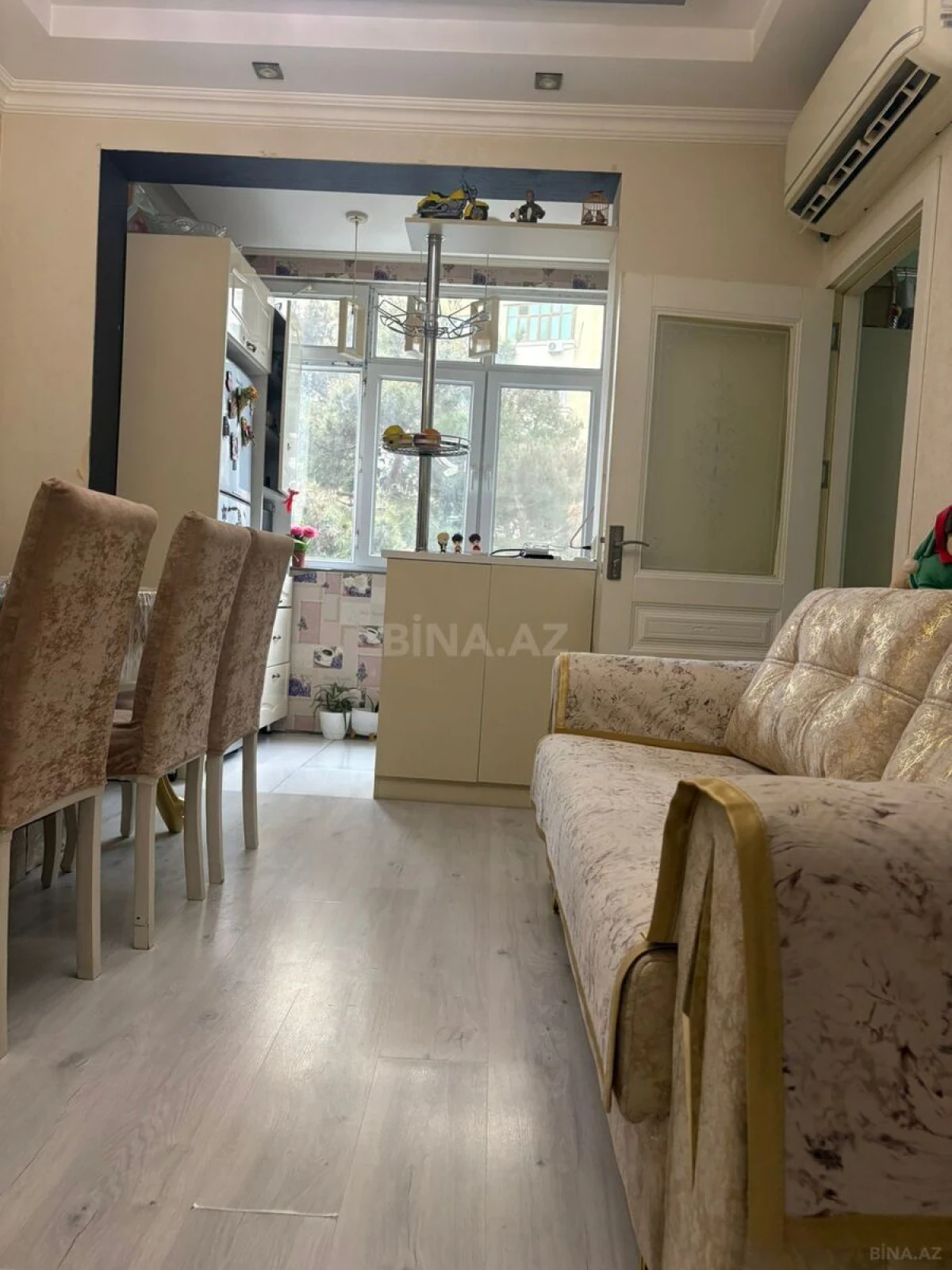Satılır 2 otaqlı mənzil 55 m²