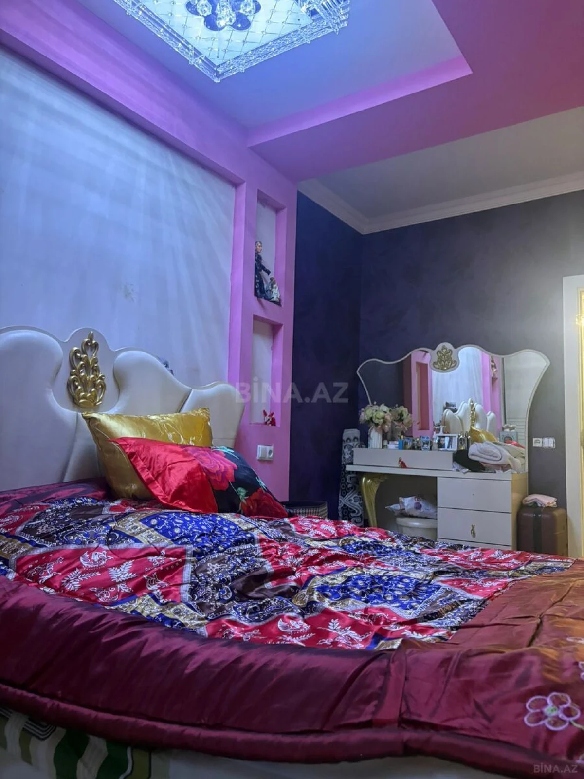 Satılır 2 otaqlı mənzil 55 m²