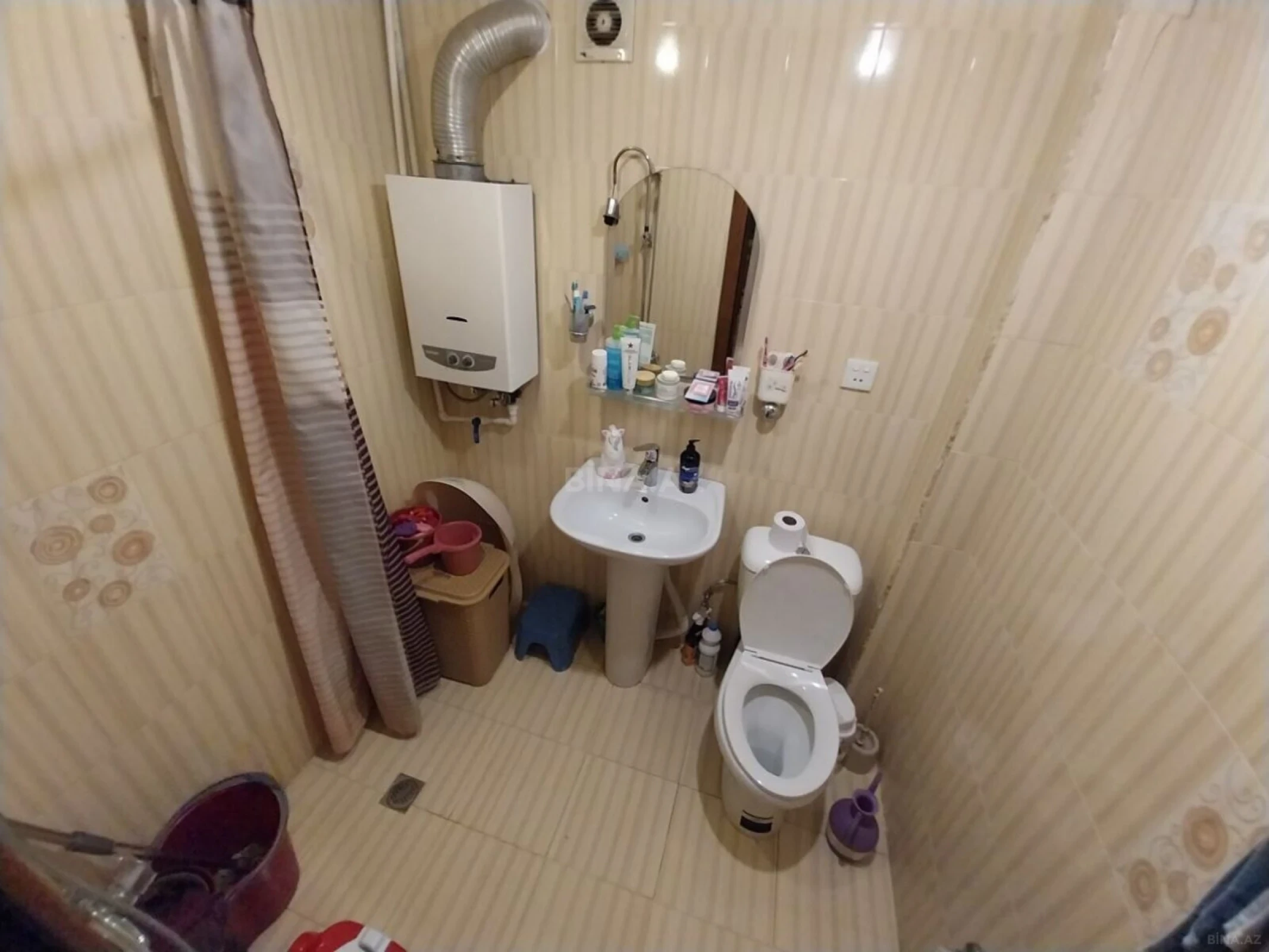 Satılır 2 otaqlı mənzil 45 m²