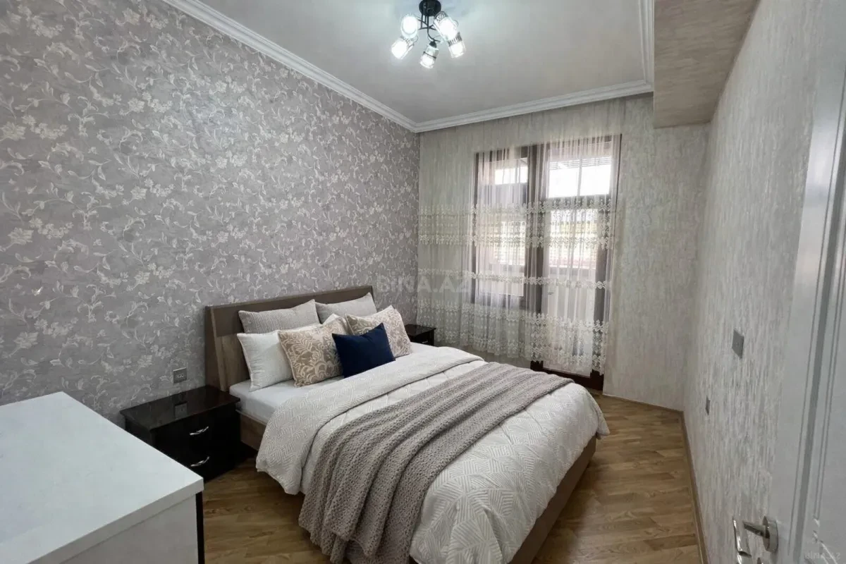Satılır 3 otaqlı mənzil 70 m²