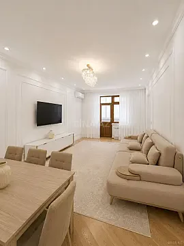 Satılır 3 otaqlı mənzil 120 m²