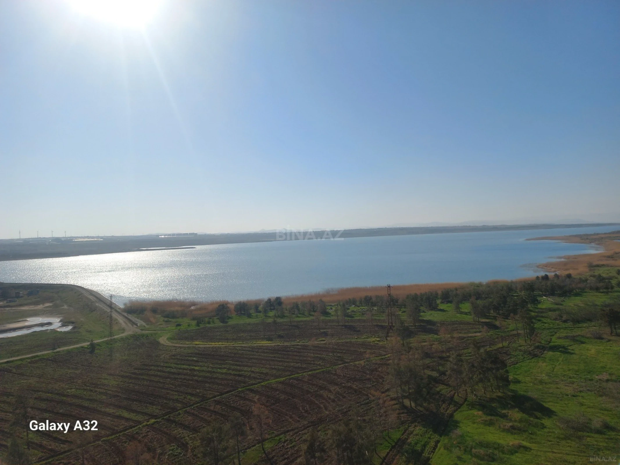 Satılır 2 otaqlı mənzil 85 m²