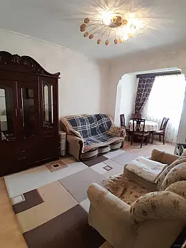 Kirayə verilir 2 otaqlı mənzil 55 m²