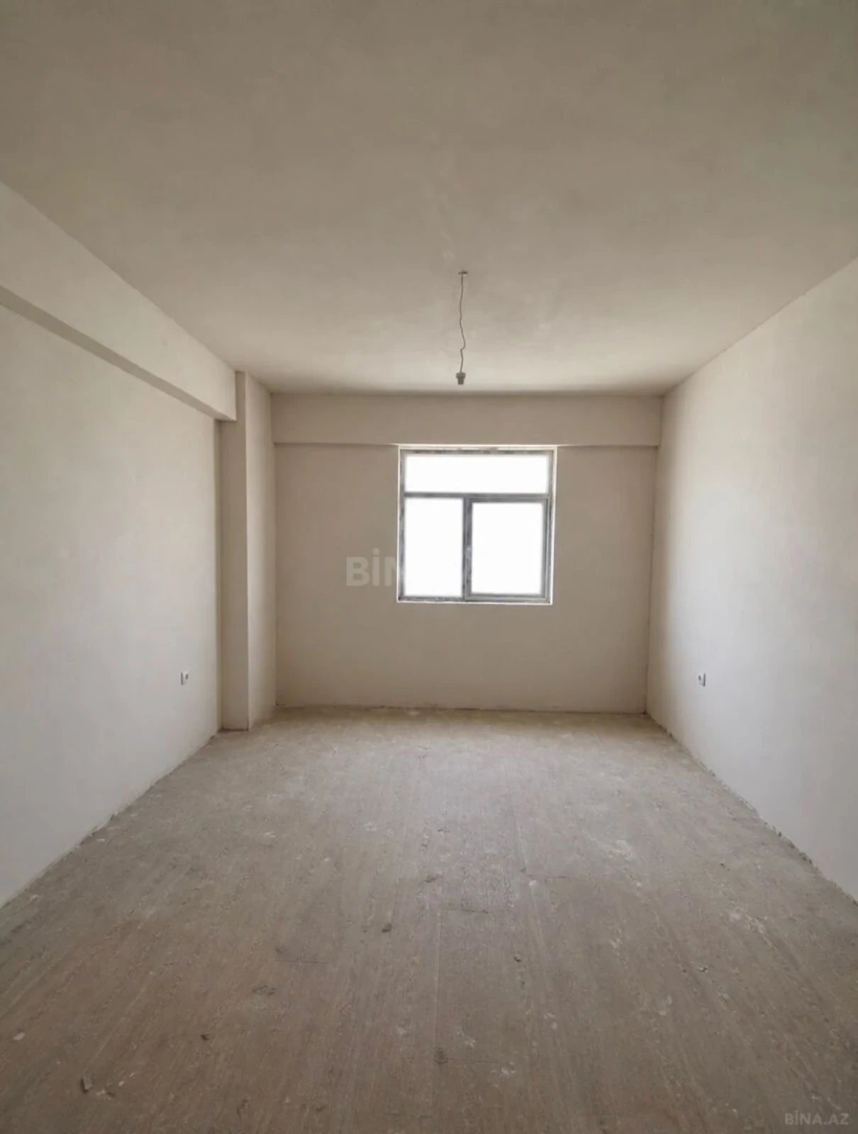 Satılır 3 otaqlı mənzil 120 m²