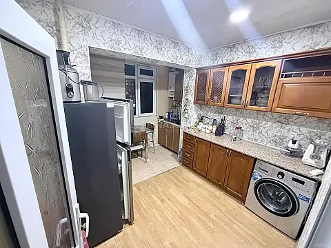 Kirayə verilir 2 otaqlı mənzil 55 m²