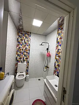 Satılır 2 otaqlı mənzil 59 m²