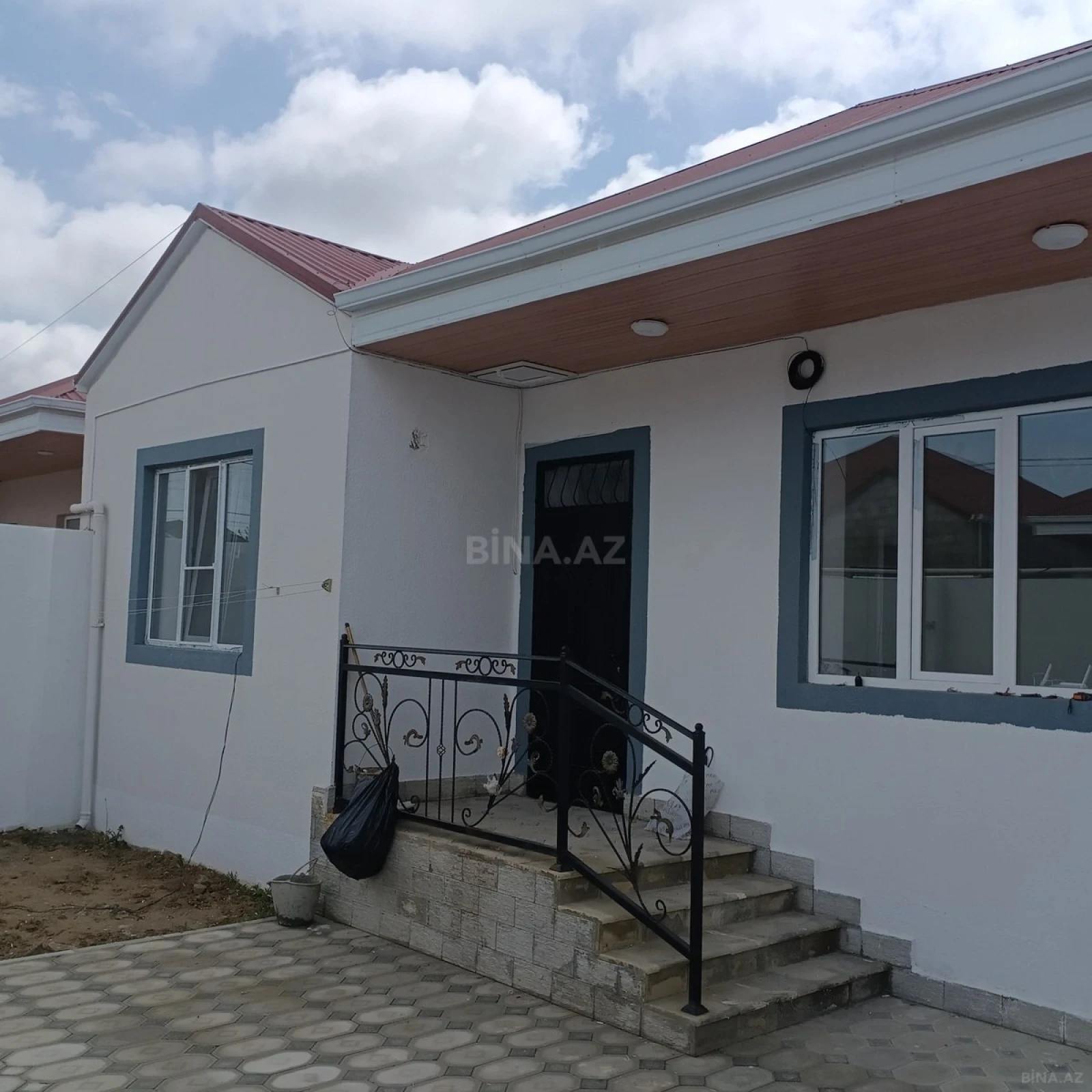 Satılır 3 otaqlı həyət evi 80 m²