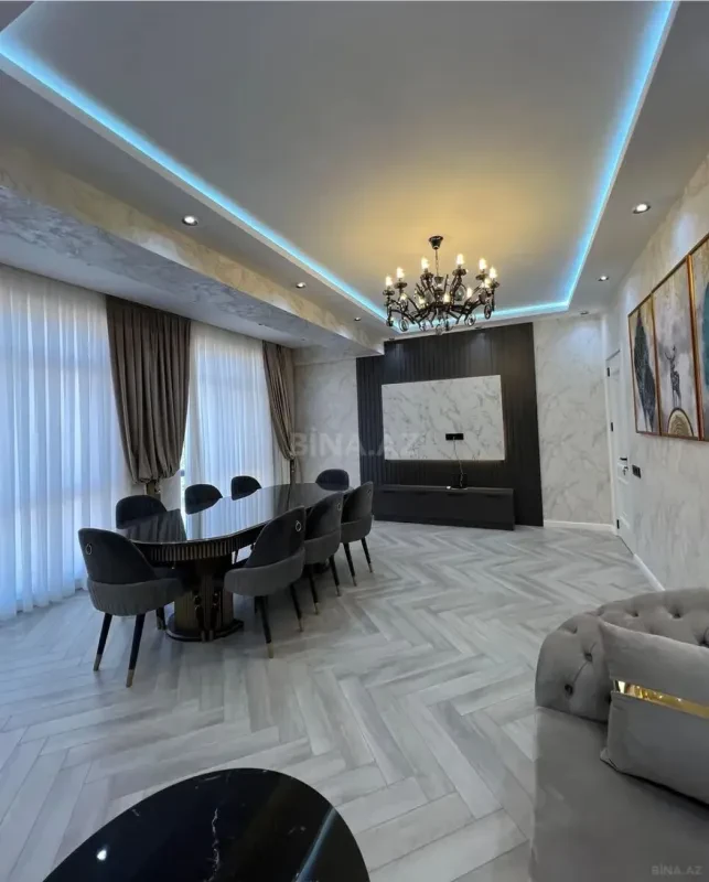 Kirayə verilir 3 otaqlı mənzil 110 m²