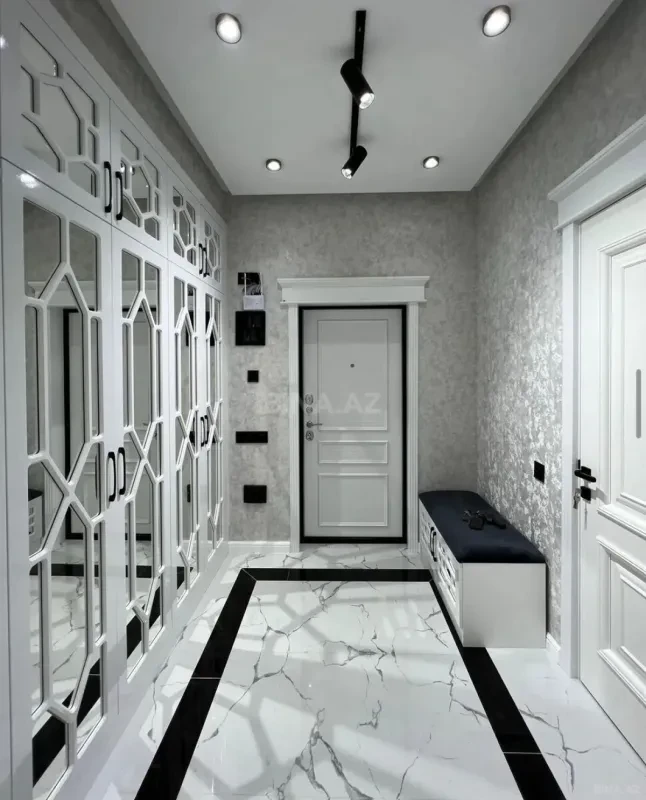 Kirayə verilir 3 otaqlı mənzil 110 m²
