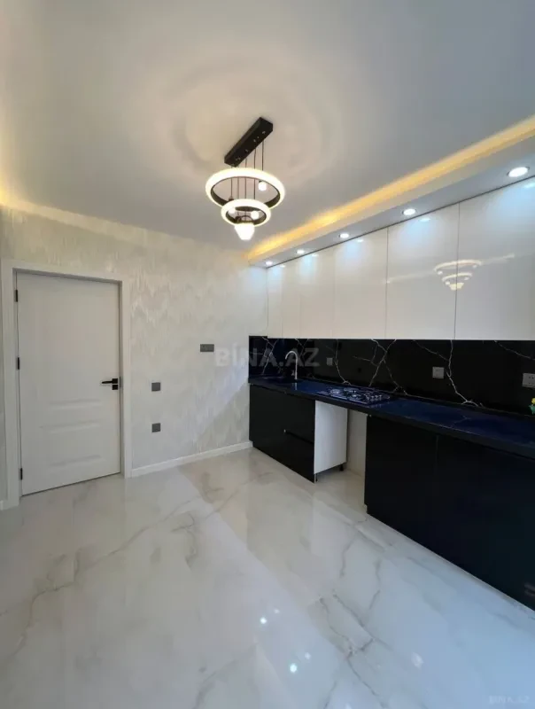 Kirayə verilir 3 otaqlı mənzil 110 m²