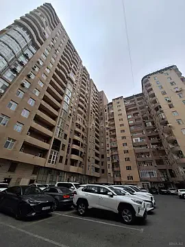 Satılır 5 otaqlı mənzil 210 m² — Bakı, Nizami 5 otaq 210.00 m²