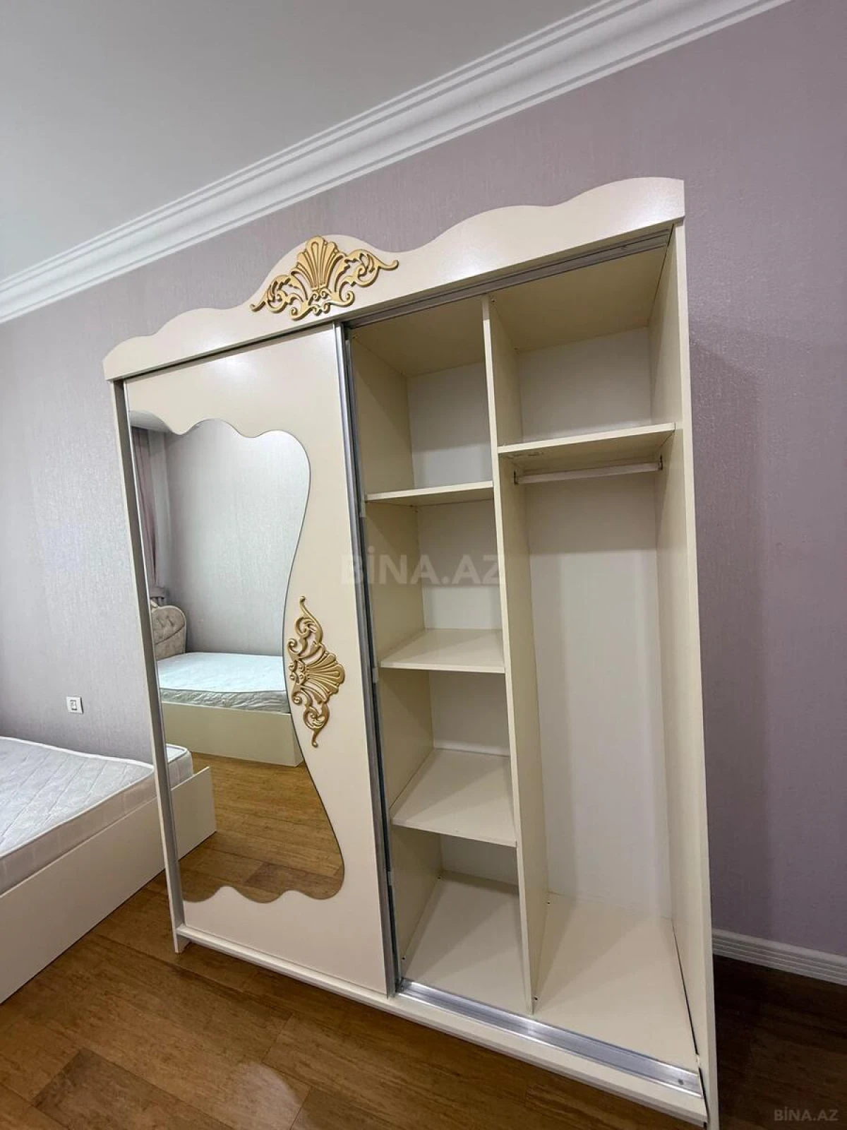 Kirayə verilir 3 otaqlı mənzil 99 m²