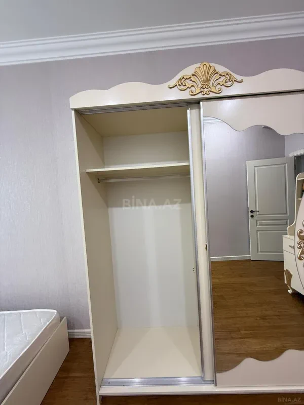 Kirayə verilir 3 otaqlı mənzil 99 m²