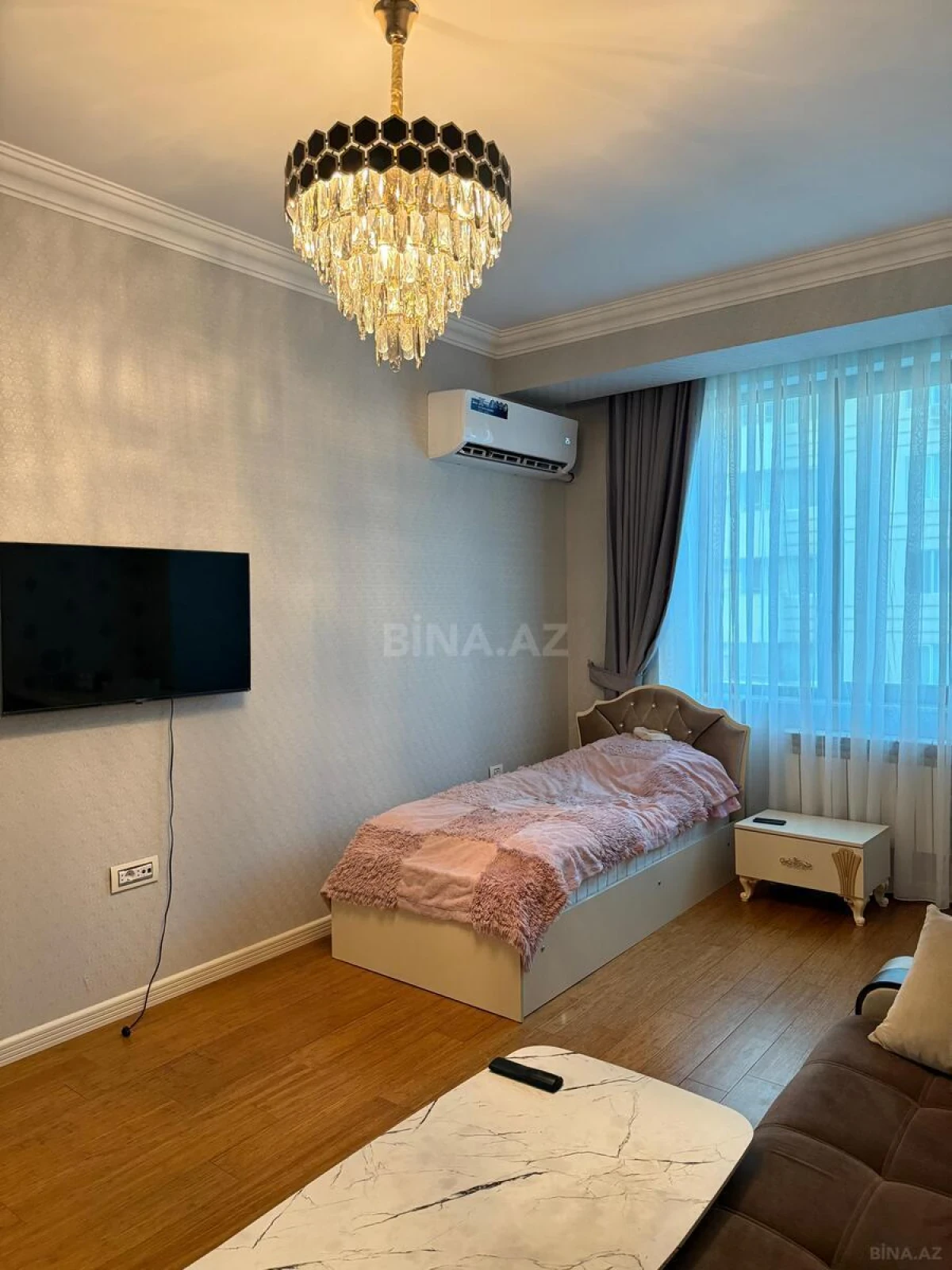 Kirayə verilir 3 otaqlı mənzil 99 m²