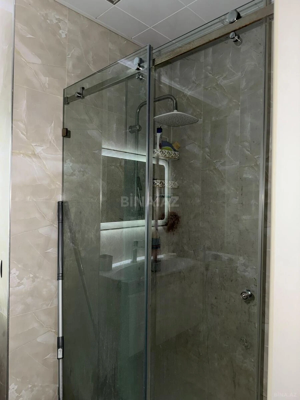 Kirayə verilir 3 otaqlı mənzil 99 m²