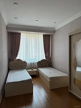 Kirayə verilir 3 otaqlı mənzil 99 m²