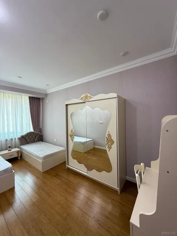 Kirayə verilir 3 otaqlı mənzil 99 m²