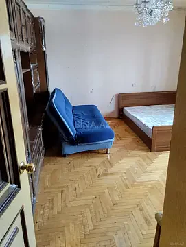 Satılır 4 otaqlı mənzil 81.6 m²