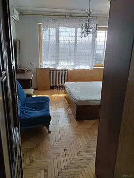 Satılır 4 otaqlı mənzil 81.6 m²